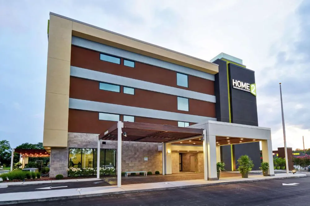 Home2 Suites by Hilton Frankfort hotel hero
