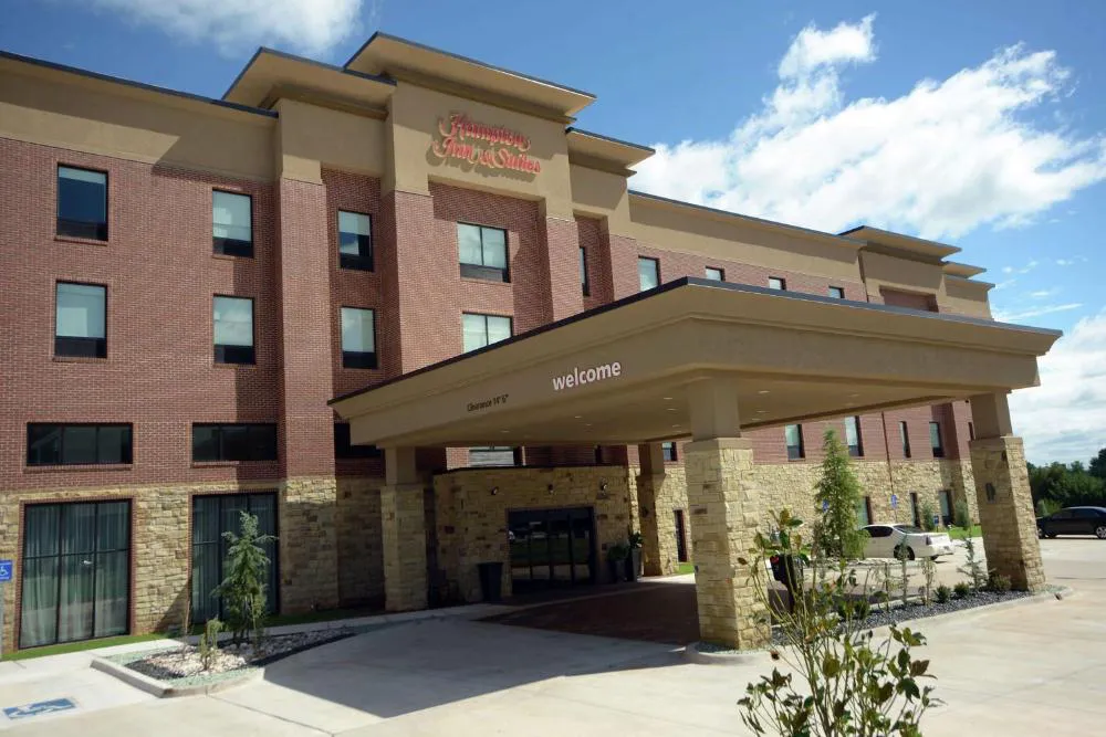 Hampton Inn & Suites Oklahoma City/Quail Springs hotel hero