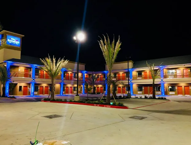 Baymont by Wyndham Houston Hobby Airport hotel detail image 1