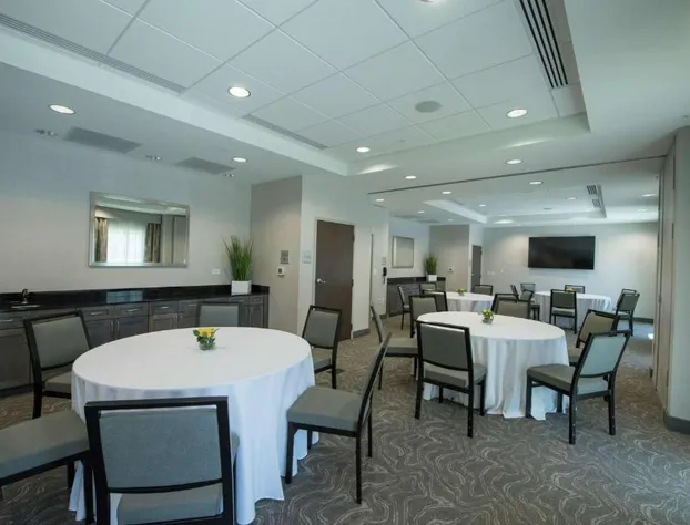 Hampton Inn & Suites Snellville Atlanta NE hotel detail image 2