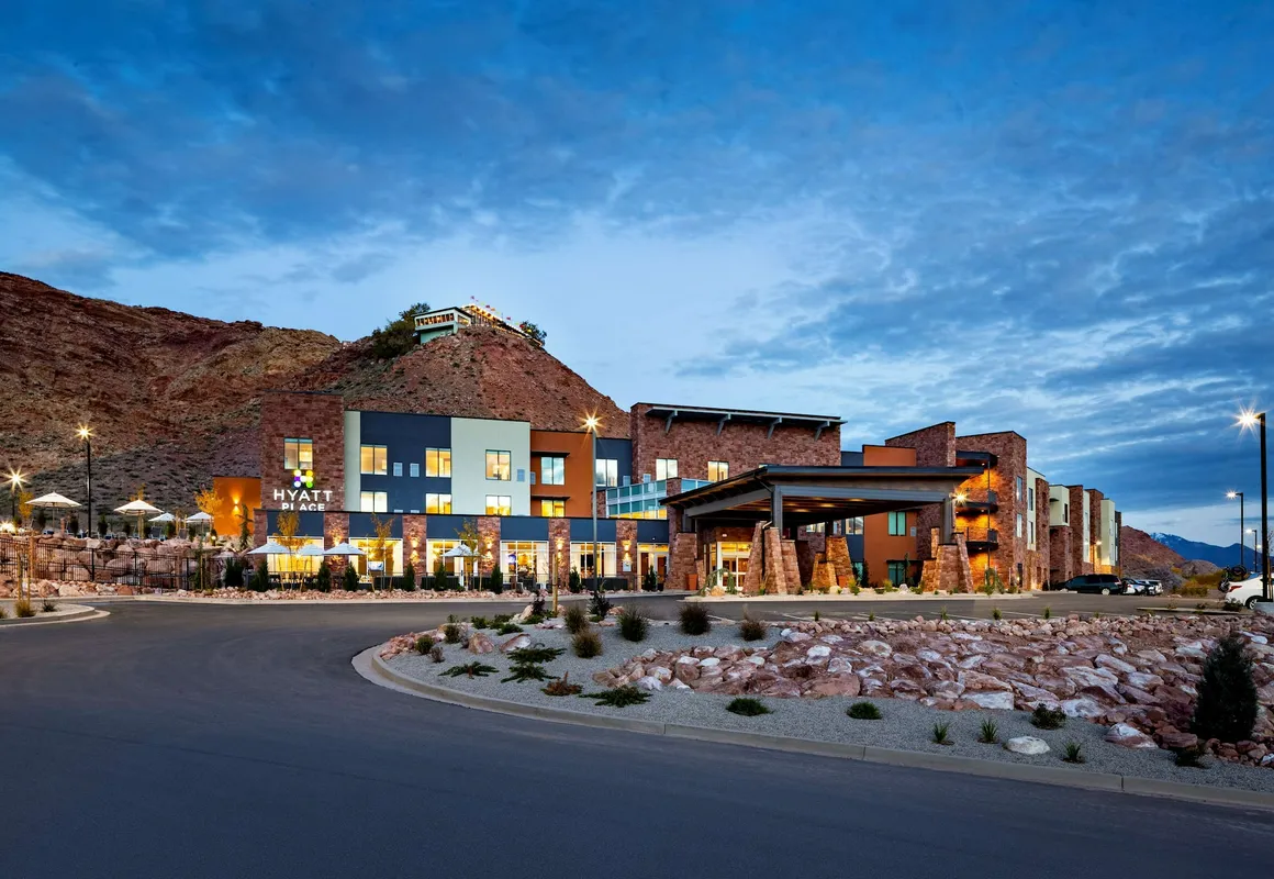 Hyatt Place Moab hotel hero