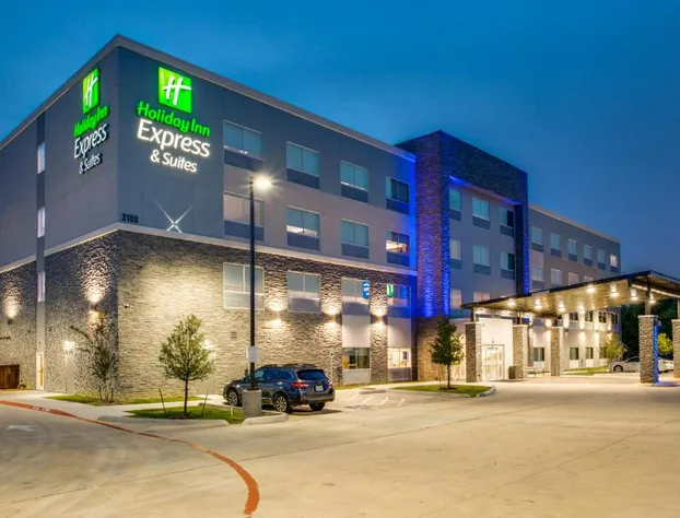 Holiday Inn Express & Suites Denton South by IHG hotel detail image 1