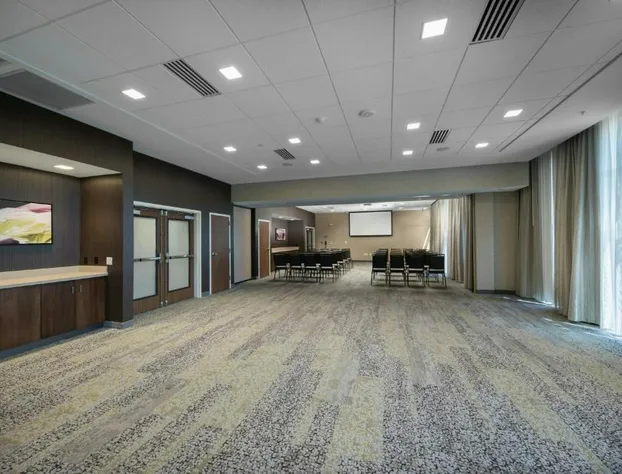 Courtyard by Marriott Russellville hotel detail image 1