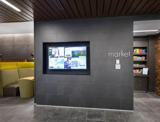 Courtyard by Marriott Russellville hotel detail image 2