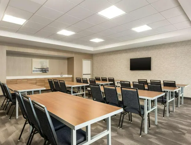 Home2 Suites by Hilton Statesboro hotel detail image 3