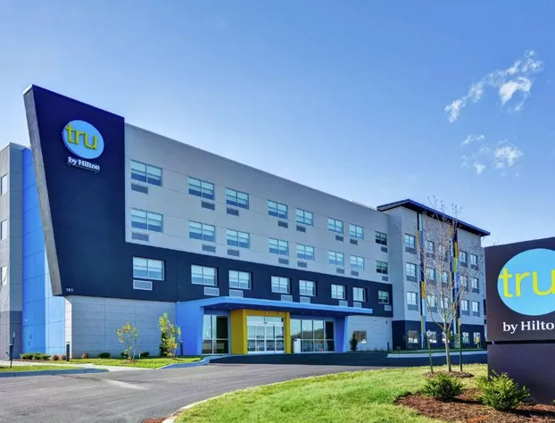 Tru by Hilton Shepherdsville Louisville South hotel detail image 1