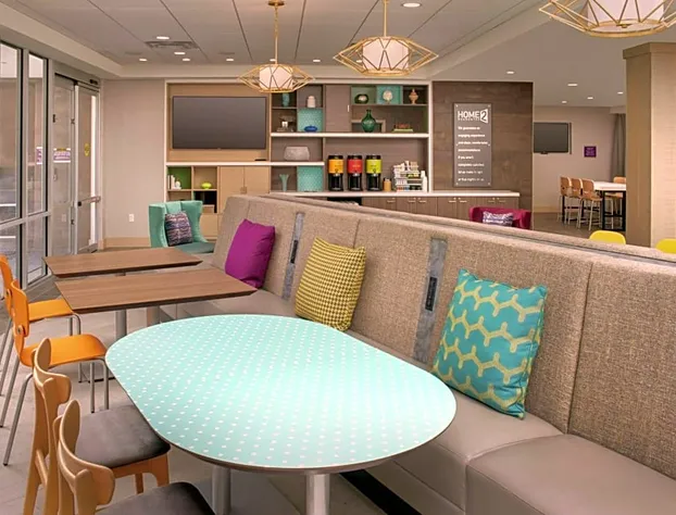 Home2 Suites by Hilton Edison hotel detail image 3