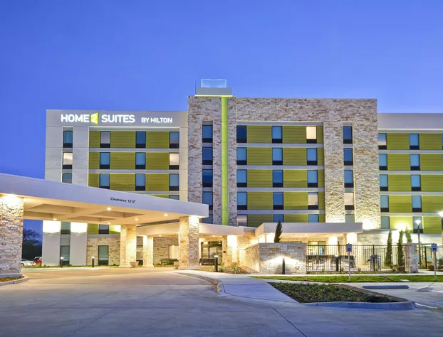 Home2 Suites by Hilton Plano Richardson hotel detail image 2