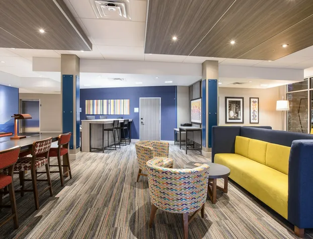 Holiday Inn Express & Suites Denver Ne - Brighton by IHG hotel detail image 2