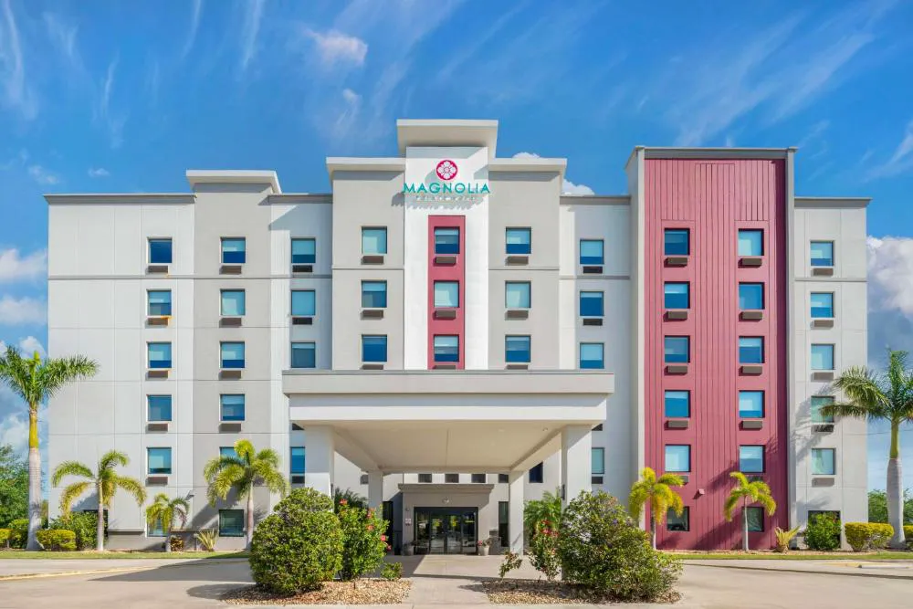 Magnolia Pointe, BW Signature Collection hotel hero