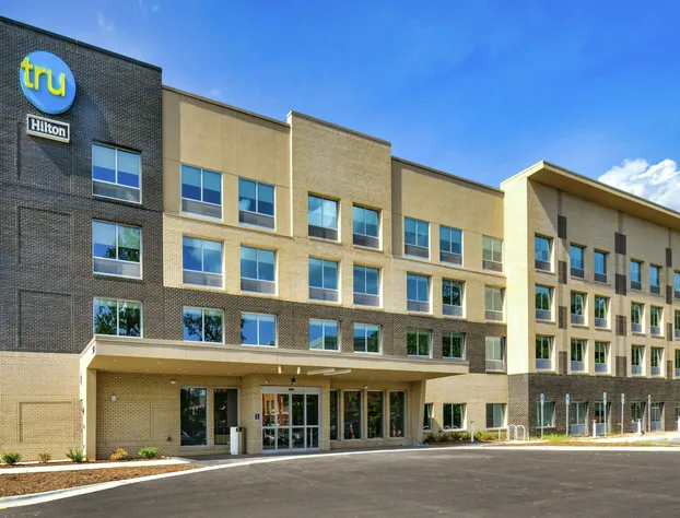 Tru by Hilton Raleigh Durham Airport hotel detail image 2