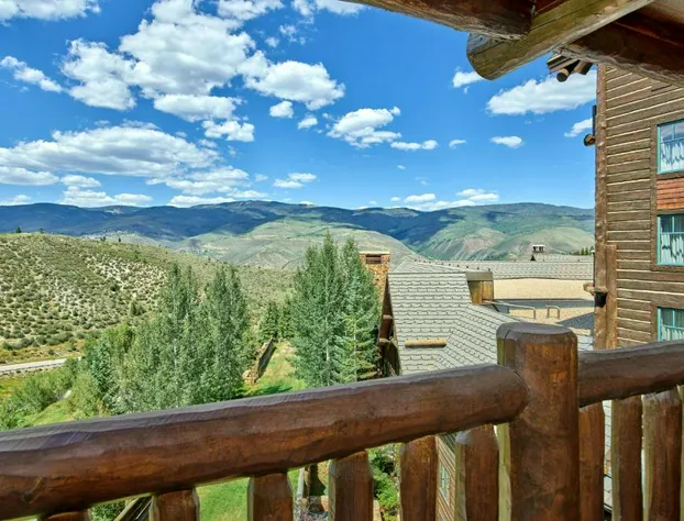 The Ritz-Carlton, Bachelor Gulch hotel detail image 4