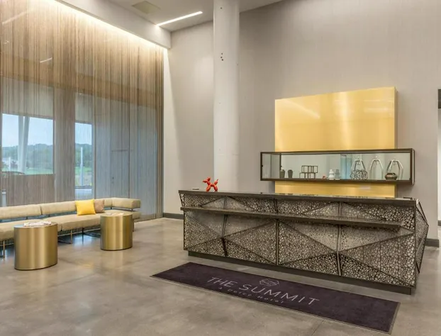 The Summit Hotel hotel detail image 4