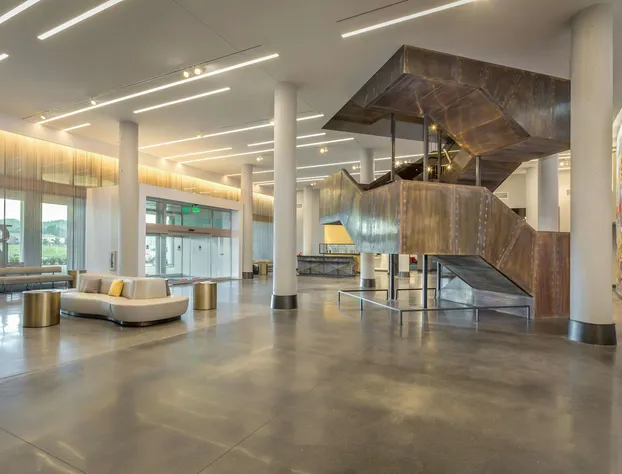 The Summit Hotel hotel detail image 4