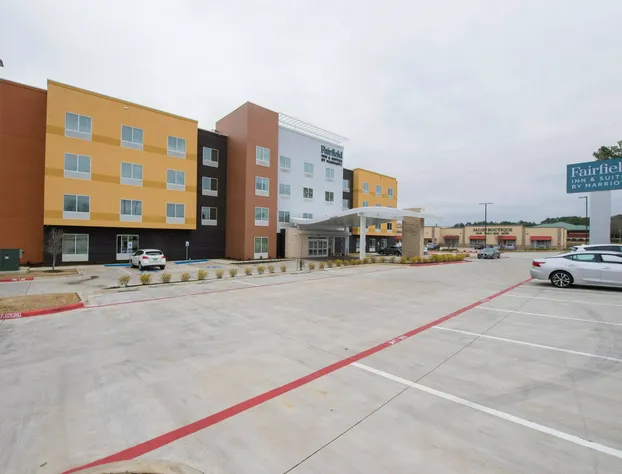 Fairfield Inn & Suites Tyler South hotel detail image 2
