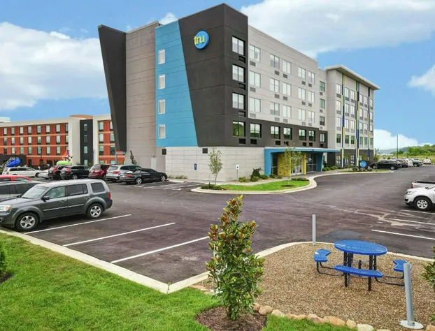 Tru by Hilton Pigeon Forge, TN hotel detail image 1