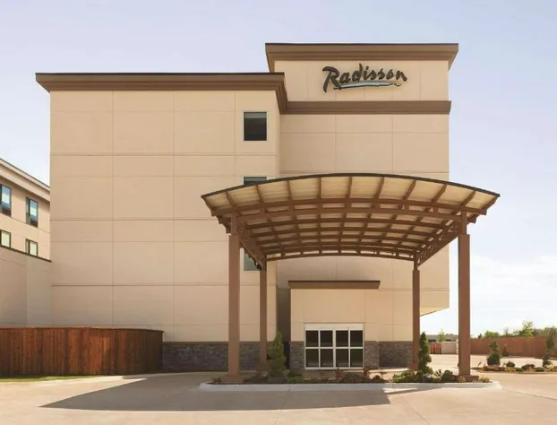 Radisson Hotel Oklahoma City Airport hotel detail image 3