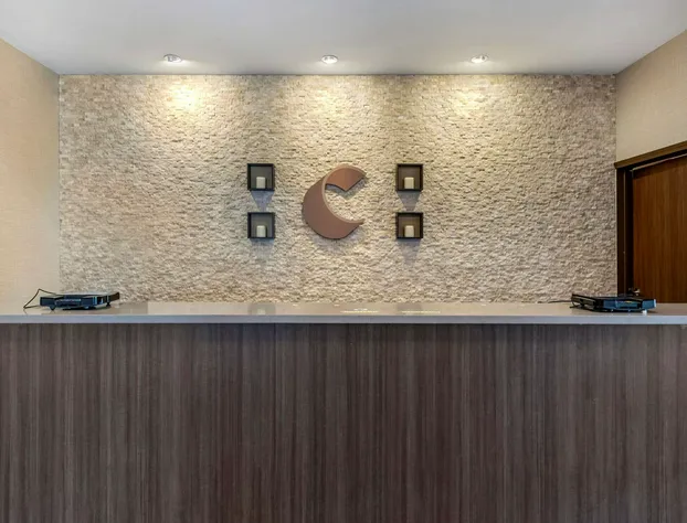 Comfort Suites Fort Lauderdale Airport & Cruise Port hotel detail image 3