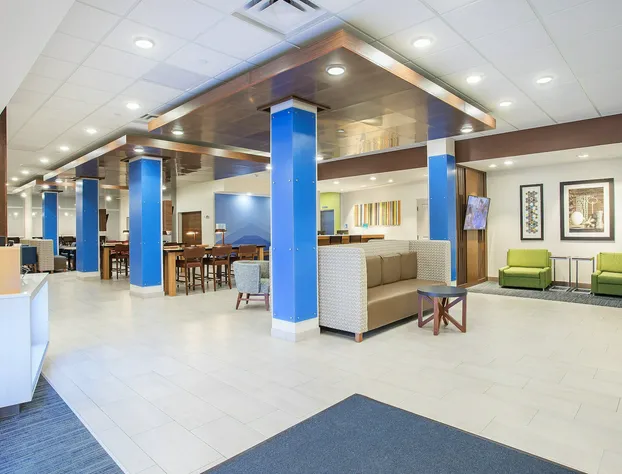 Holiday Inn Express & Suites Lexington W - Versailles by IHG hotel detail image 3