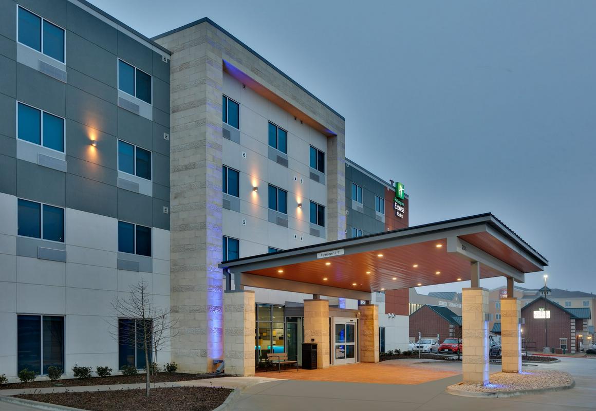Holiday Inn Express & Suites Plano East - Richardson, an IHG Hotel hotel hero