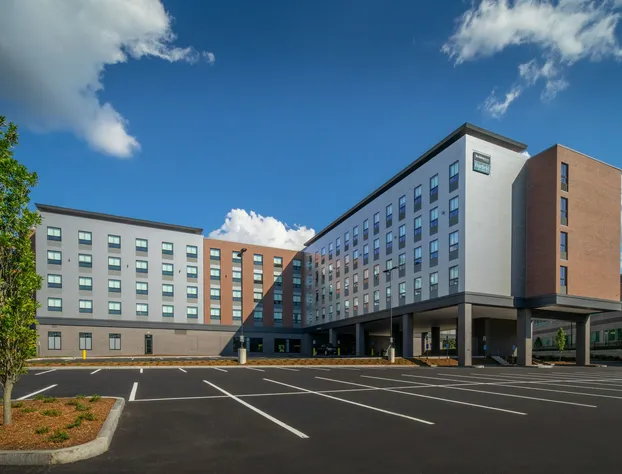 Fairfield Inn & Suites by Marriott Boston Waltham hotel detail image 2