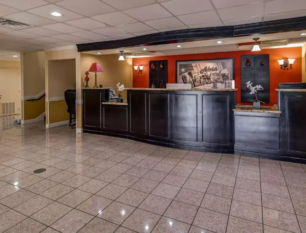 SureStay Plus Hotel by Best Western Alvin hotel detail image 2