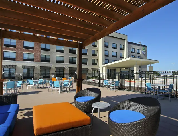 Holiday Inn Express & Suites Dallas-Frisco NW Toyota Stdm by IHG hotel detail image 2