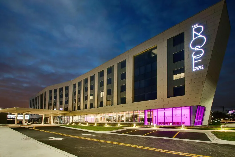 The Rose Chicago, Tapestry Collection by Hilton hotel hero