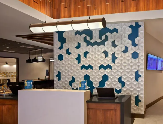 Hyatt Place Warwick / Providence Airport hotel detail image 2