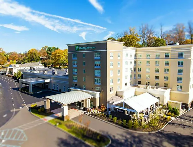 Holiday Inn & Suites Philadelphia W - Drexel Hill by IHG hotel detail image 2
