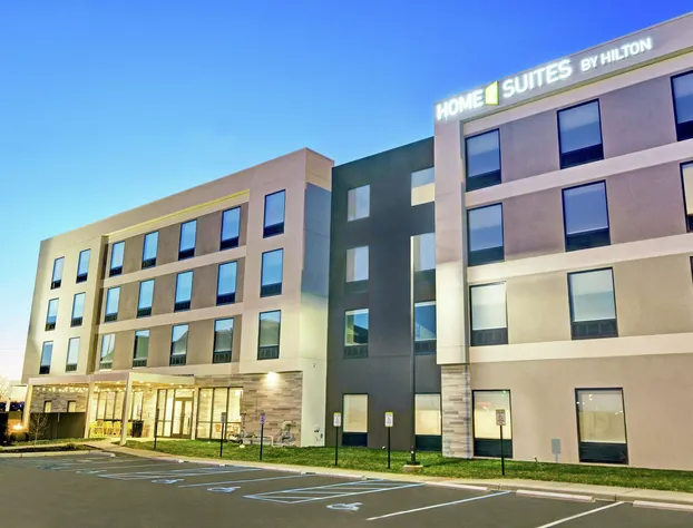 Home2 Suites by Hilton Clarksville Louisville North hotel detail image 3