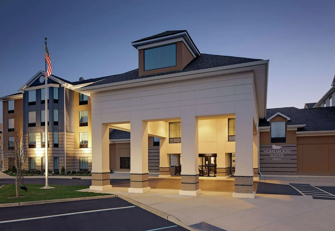 Homewood Suites by Hilton Ronkonkoma hotel hero