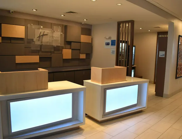 Holiday Inn Express & Suites Boston South - Randolph by IHG hotel detail image 3