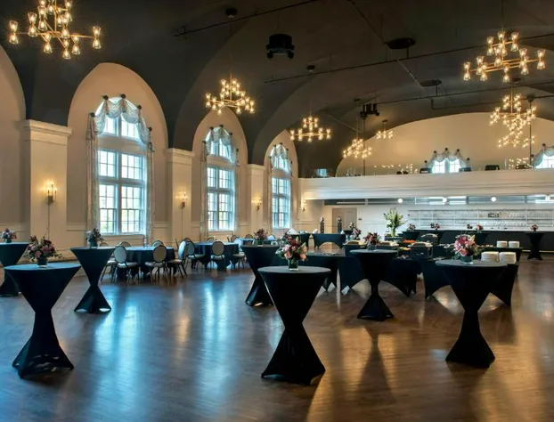 Aloft Buffalo Downtown hotel detail image 1