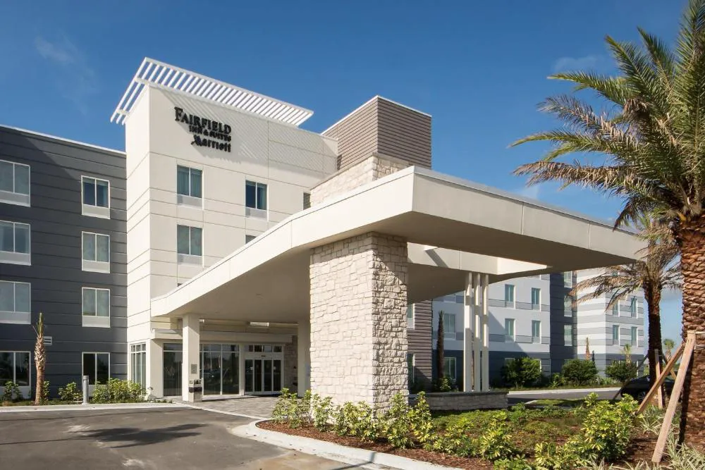 Fairfield Inn & Suites by Marriott Melbourne Viera Town Center hotel hero