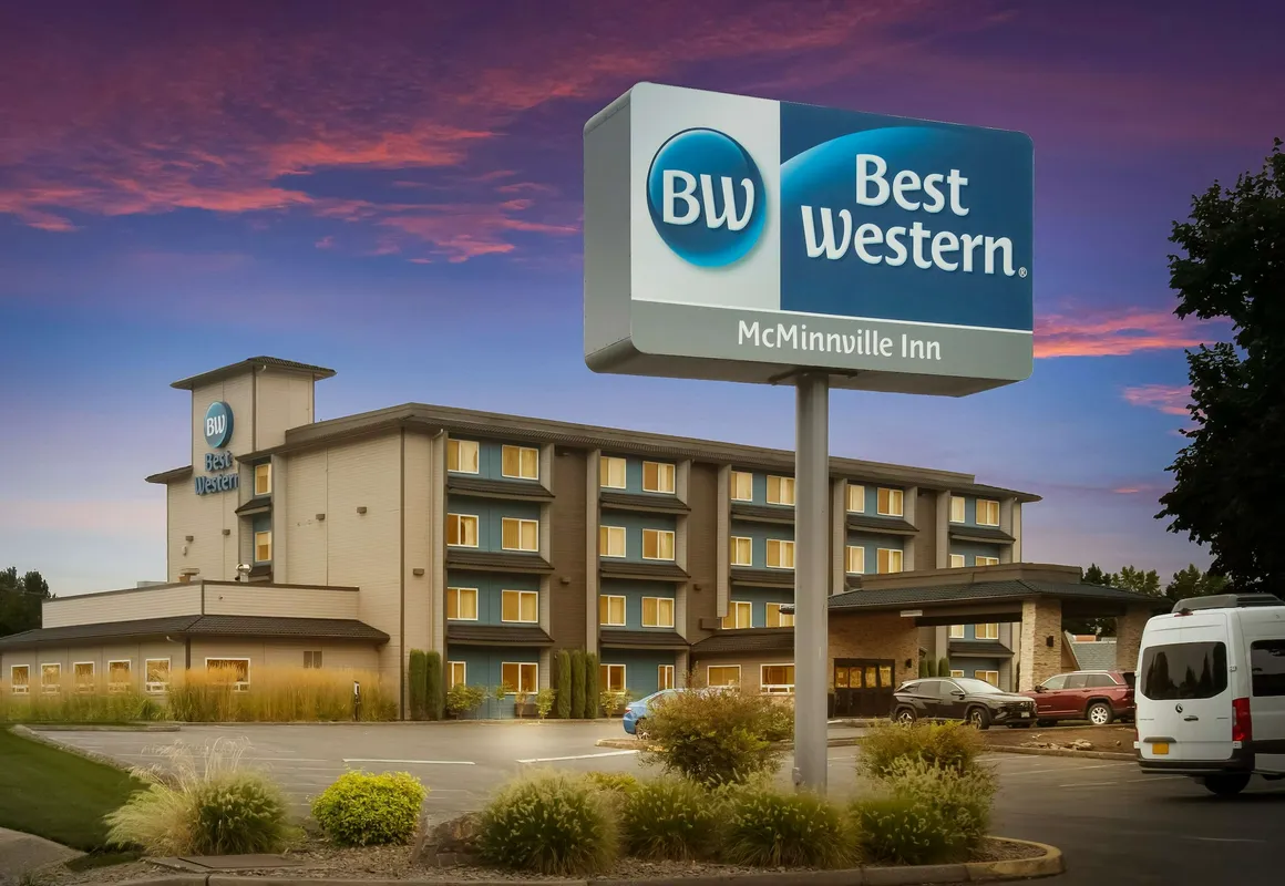 Best Western McMinnville Inn hotel hero