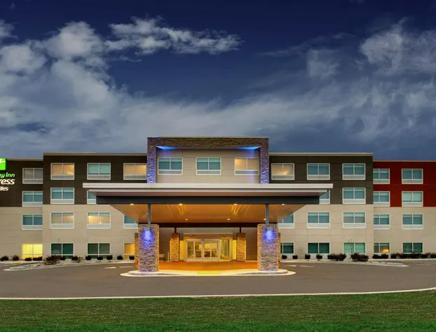 Holiday Inn Express & Suites Mt Sterling North by IHG hotel detail image 2