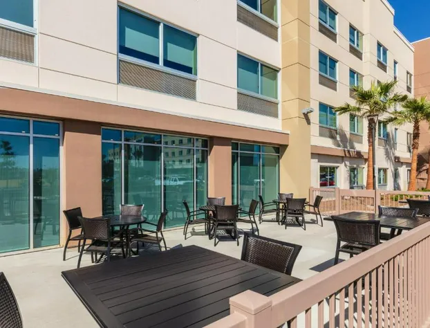 Holiday Inn Express & Suites Moreno Valley - Riverside by IHG hotel detail image 1