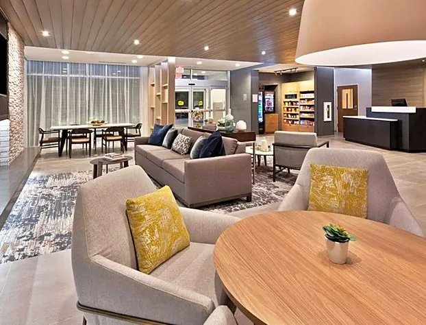 Fairfield Inn & Suites by Marriott Birmingham Colonnade hotel detail image 4