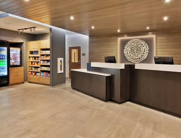 Fairfield Inn & Suites by Marriott Birmingham Colonnade hotel detail image 3