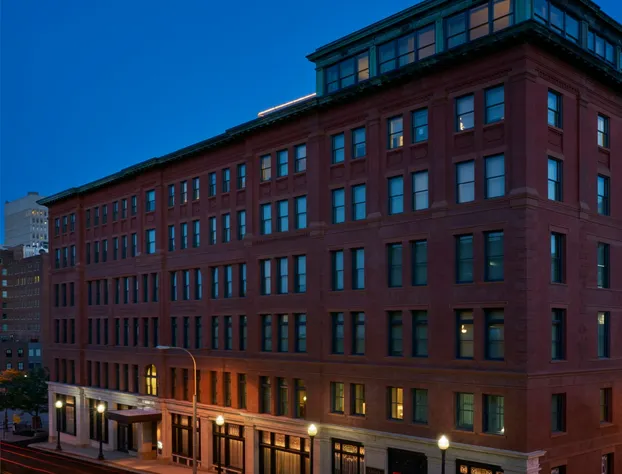 Hotel Savoy Kansas City, Tapestry Collection by Hilton hotel detail image 2