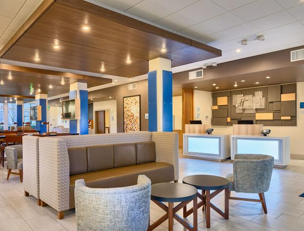 Holiday Inn Express & Suites Salem North - Keizer by IHG hotel detail image 2