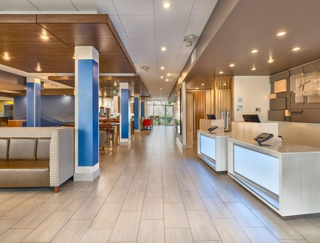 Holiday Inn Express & Suites Salem North - Keizer by IHG hotel detail image 3