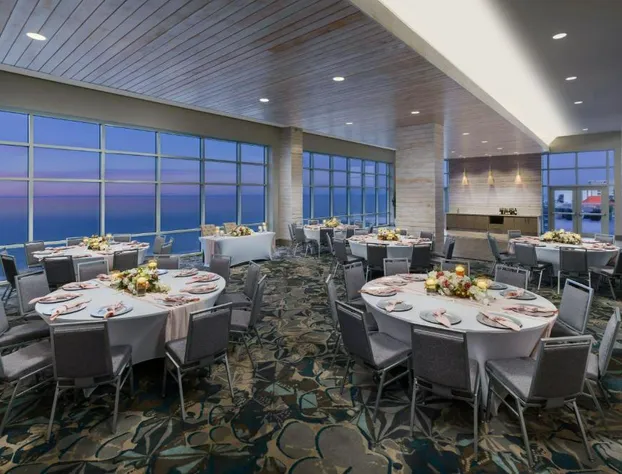 SpringHill Suites by Marriott Panama City Beach Beachfront hotel detail image 3