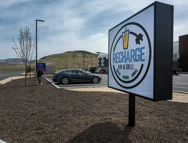 Studio 6 Mccarran, NV - Sparks - Tahoe - Reno Industrial Center hotel detail image 3