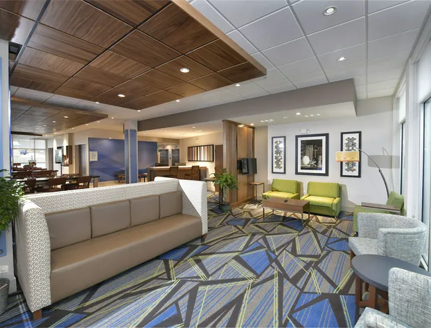 Holiday Inn Express & Suites Millersburg by IHG hotel detail image 3