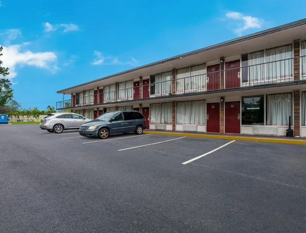 Red Roof Inn Columbia, SC Airport hotel detail image 3