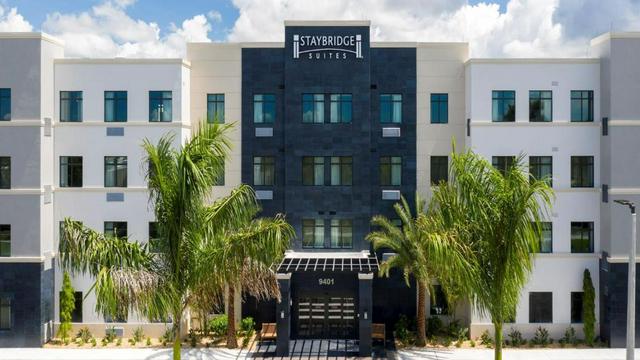 Staybridge Suites Naples – Marco Island, an IHG Hotel hotel detail image 2