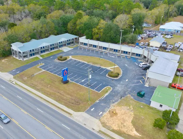 Motel 6 Moultrie, GA hotel detail image 1