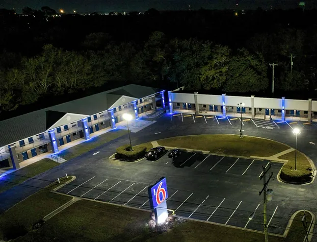 Motel 6 Moultrie, GA hotel detail image 4